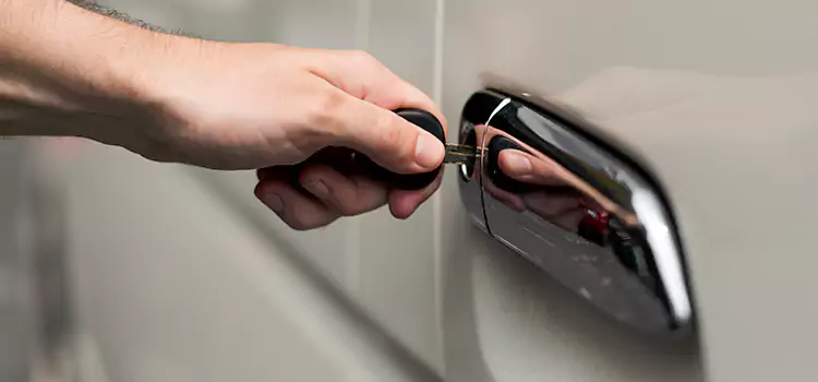 Why Choose Our Auto Locksmith Team in Lancaster, TX?